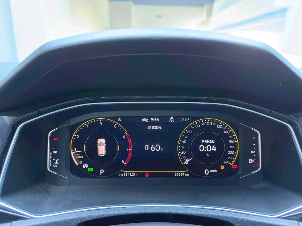 2022 Volkswagen T-Roc 1.4T 150HP L4 7DCT,autocango,china used car exporter,china ev exporter,chinese used car exporter,chinese used ev exporter