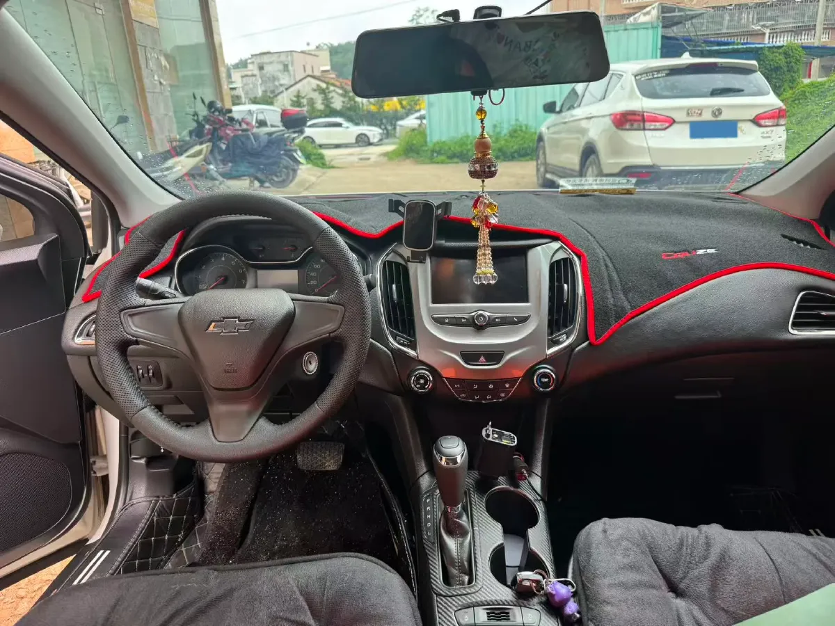 2018 Chevrolet Cruze 1.5L 114HP L4 6AT,autocango,china used car exporter,china ev exporter,chinese used car exporter,chinese used ev exporter