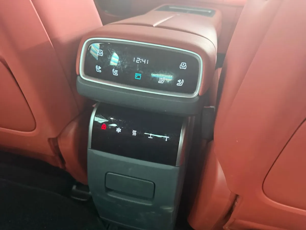 2024 DongFeng eπ eπ008 BEV 82.28KWH,autocango,china used car exporter,china ev exporter,chinese used car exporter,chinese used ev exporter
