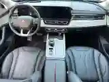 2025 HongQi HS5 2.0T 252HP L4 8AT