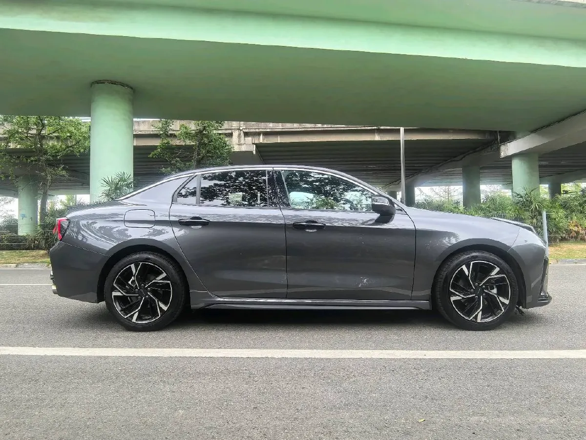 2023 MAXUS G50 1.5T 181HP L4 7DCT,autocango,china used car exporter,china ev exporter,chinese used car exporter,chinese used ev exporter