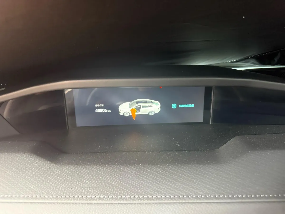 2023 ChangAn UNI-V 1.5T 188HP L4 7DCT,autocango,china used car exporter,china ev exporter,chinese used car exporter,chinese used ev exporter