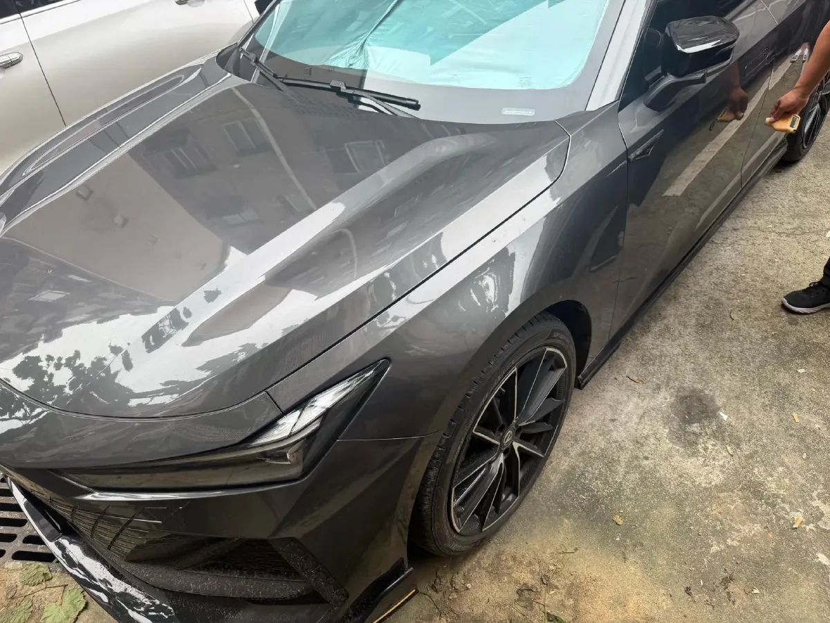 2023 ChangAn UNI-V 1.5T 188HP L4 7DCT,autocango,china used car exporter,china ev exporter,chinese used car exporter,chinese used ev exporter
