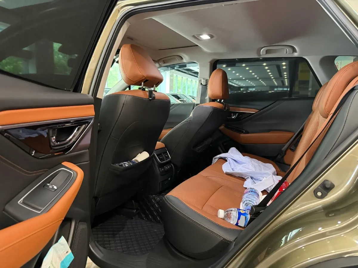 2021 Subaru Outback 2.5L 169HP H4 CVT,autocango,china used car exporter,china ev exporter,chinese used car exporter,chinese used ev exporter