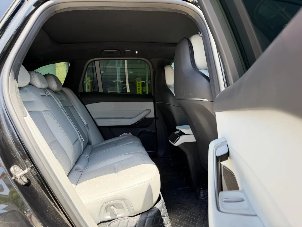 2024 NIO ES6 BEV 100KWH,autocango,china used car exporter,china ev exporter,chinese used car exporter,chinese used ev exporter