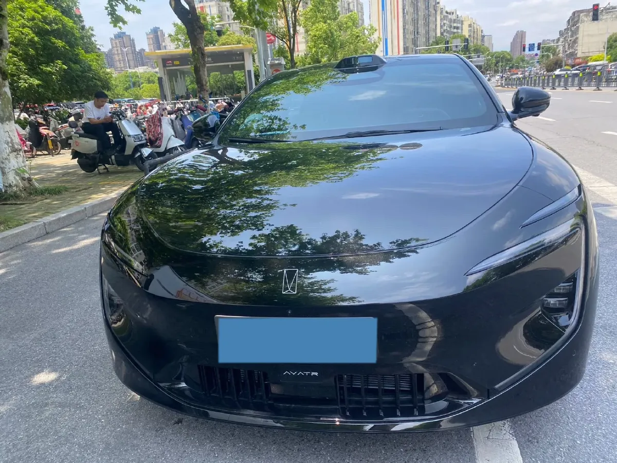 2026 Avatr 12 BEV,autocango,china used car exporter,china ev exporter,chinese used car exporter,chinese used ev exporter