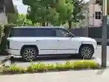 2025 YangWang U8 L REEV 272HP REEV