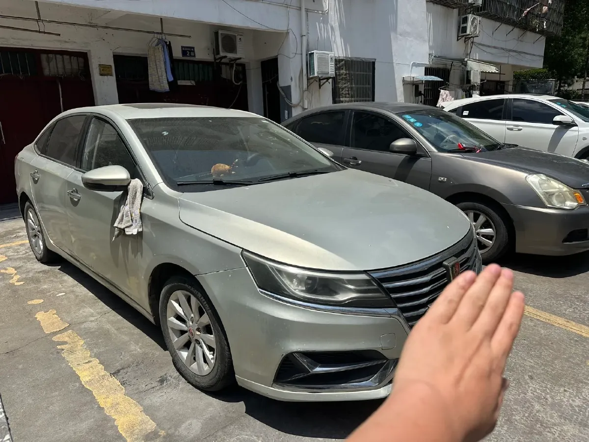 2017 Roewe i6 1.0T 125HP L3 2AT PHEV,autocango,china used car exporter,china ev exporter,chinese used car exporter,chinese used ev exporter