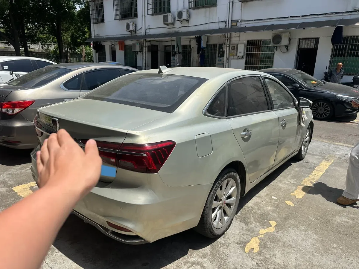 2017 Roewe i6 1.0T 125HP L3 2AT PHEV,autocango,china used car exporter,china ev exporter,chinese used car exporter,chinese used ev exporter