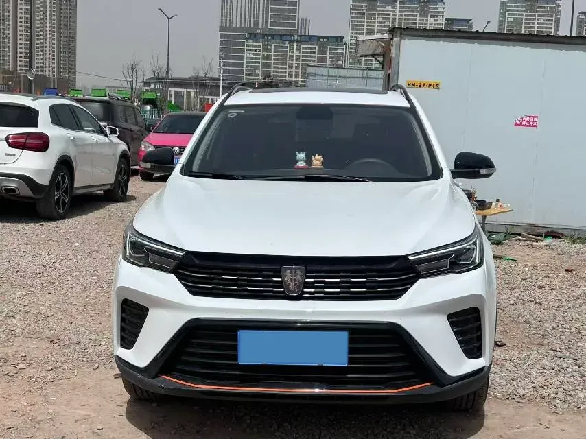 2021 Roewe i5 1.5L 120HP L4 5MT,autocango,china used car exporter,china ev exporter,chinese used car exporter,chinese used ev exporter