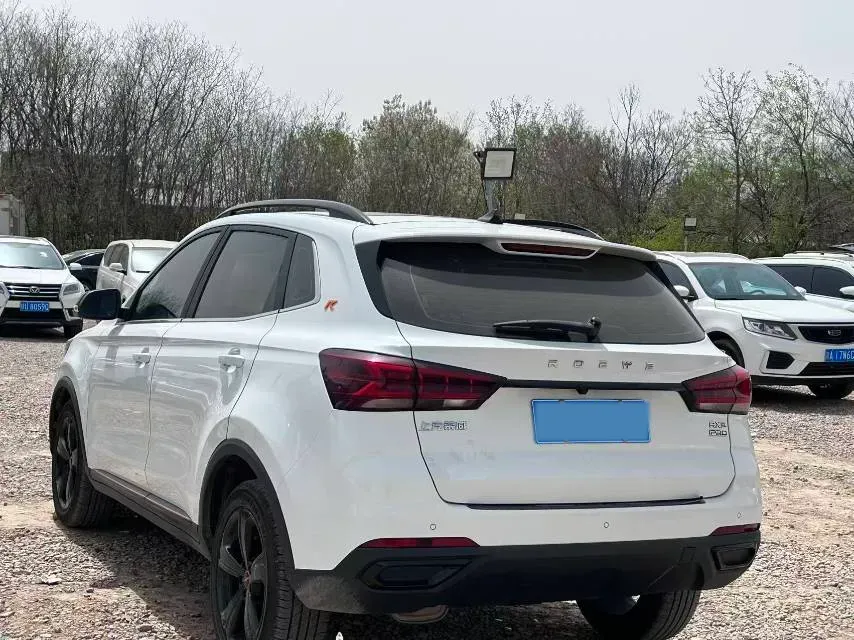 2021 Roewe i5 1.5L 120HP L4 5MT,autocango,china used car exporter,china ev exporter,chinese used car exporter,chinese used ev exporter