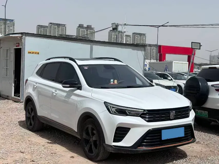 2021 Roewe i5 1.5L 120HP L4 5MT,autocango,china used car exporter,china ev exporter,chinese used car exporter,chinese used ev exporter