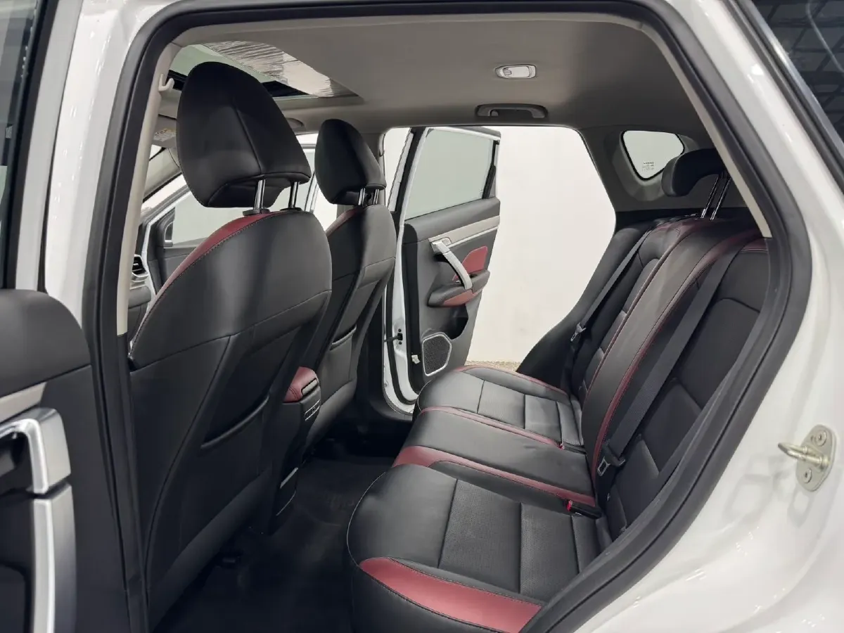 2021 Geely Coolray 1.4T 141HP L4 6DCT,autocango,china used car exporter,china ev exporter,chinese used car exporter,chinese used ev exporter