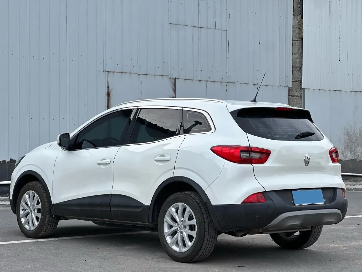 2017 Renault Kadjar 2.0L 150HP L4 CVT,autocango,china used car exporter,china ev exporter,chinese used car exporter,chinese used ev exporter