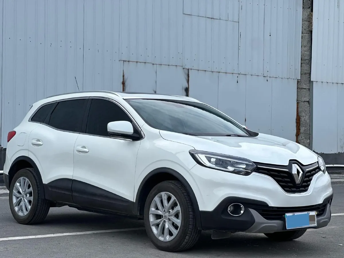 2017 Renault Kadjar 2.0L 150HP L4 CVT,autocango,china used car exporter,china ev exporter,chinese used car exporter,chinese used ev exporter