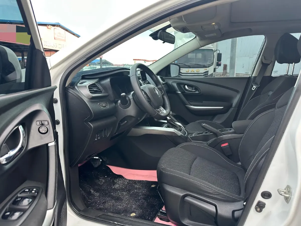 2017 Renault Kadjar 2.0L 150HP L4 CVT,autocango,china used car exporter,china ev exporter,chinese used car exporter,chinese used ev exporter