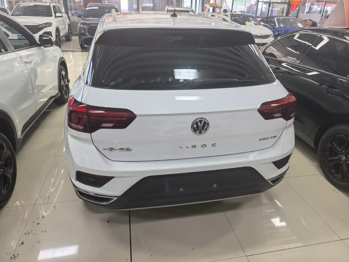 2020 Volkswagen T-Roc 1.4T 131HP L4 7DCT,autocango,china used car exporter,china ev exporter,chinese used car exporter,chinese used ev exporter