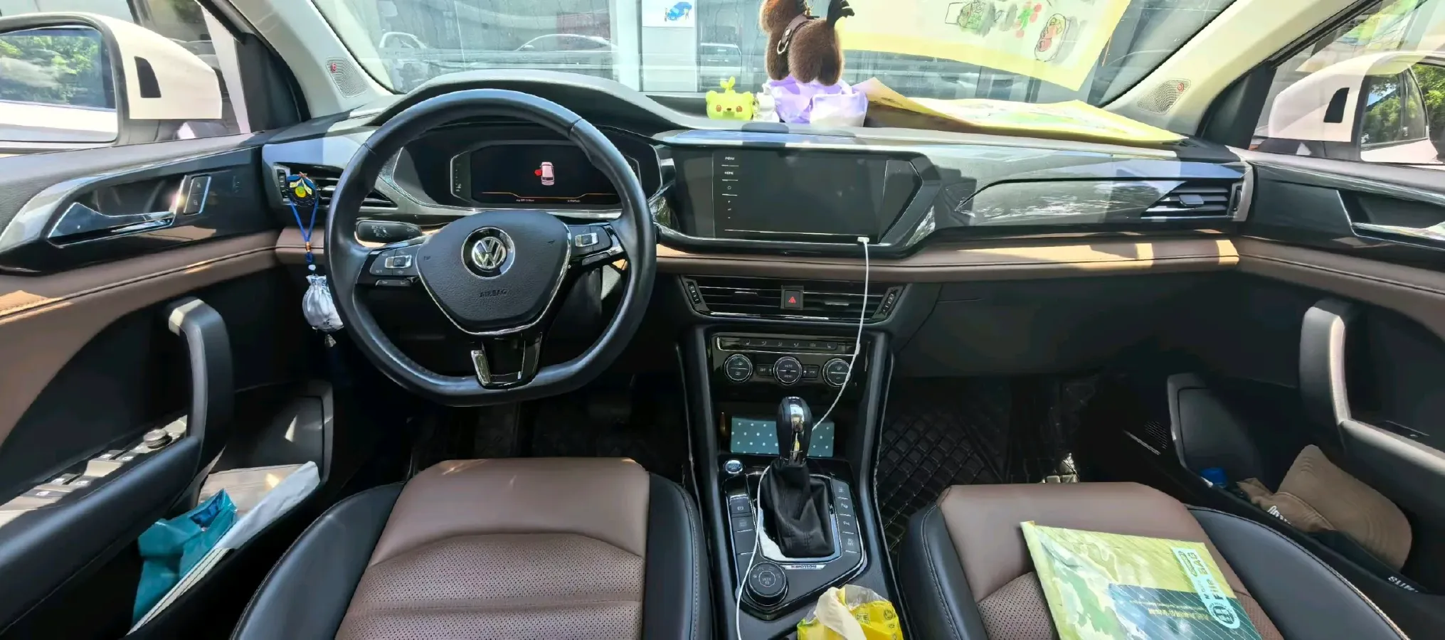 2020 Volkswagen Tharu 2.0T 186HP L4 7DCT,autocango,china used car exporter,china ev exporter,chinese used car exporter,chinese used ev exporter