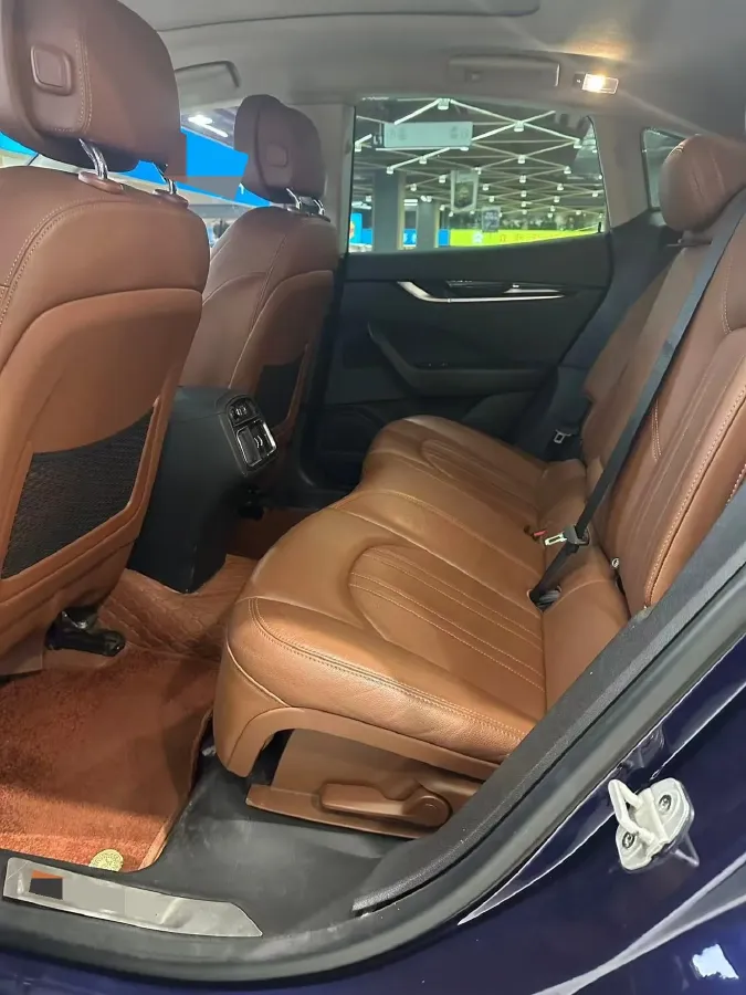 2019 Maserati Levante 3.0T 350HP V6 8AT,autocango,china used car exporter,china ev exporter,chinese used car exporter,chinese used ev exporter