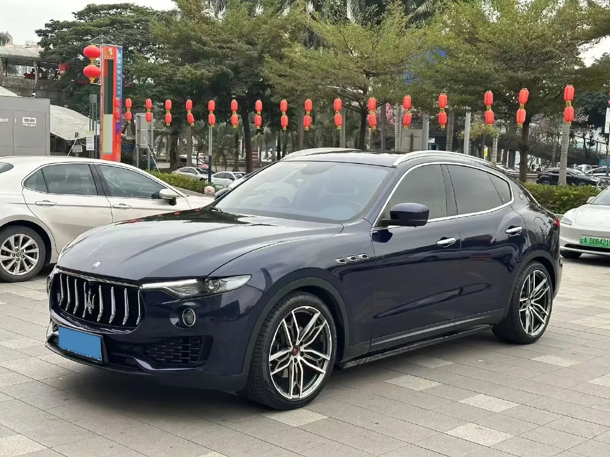 2019 Maserati Levante 3.0T 350HP V6 8AT,autocango,china used car exporter,china ev exporter,chinese used car exporter,chinese used ev exporter