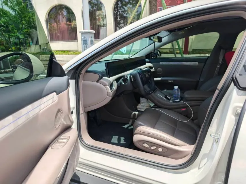 2025 IM L6 BEV,autocango,china used car exporter,china ev exporter,chinese used car exporter,chinese used ev exporter