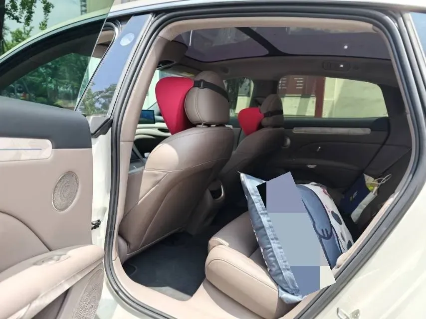 2025 IM L6 BEV,autocango,china used car exporter,china ev exporter,chinese used car exporter,chinese used ev exporter