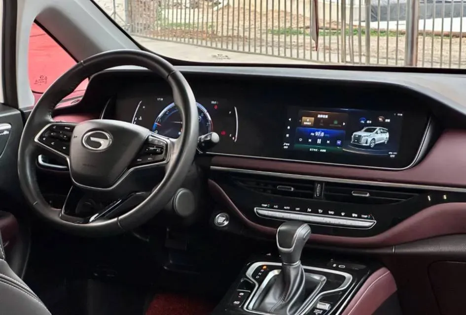 2023 GAC Trumpchi M6 1.5T 177HP L4 7DCT,autocango,china used car exporter,china ev exporter,chinese used car exporter,chinese used ev exporter