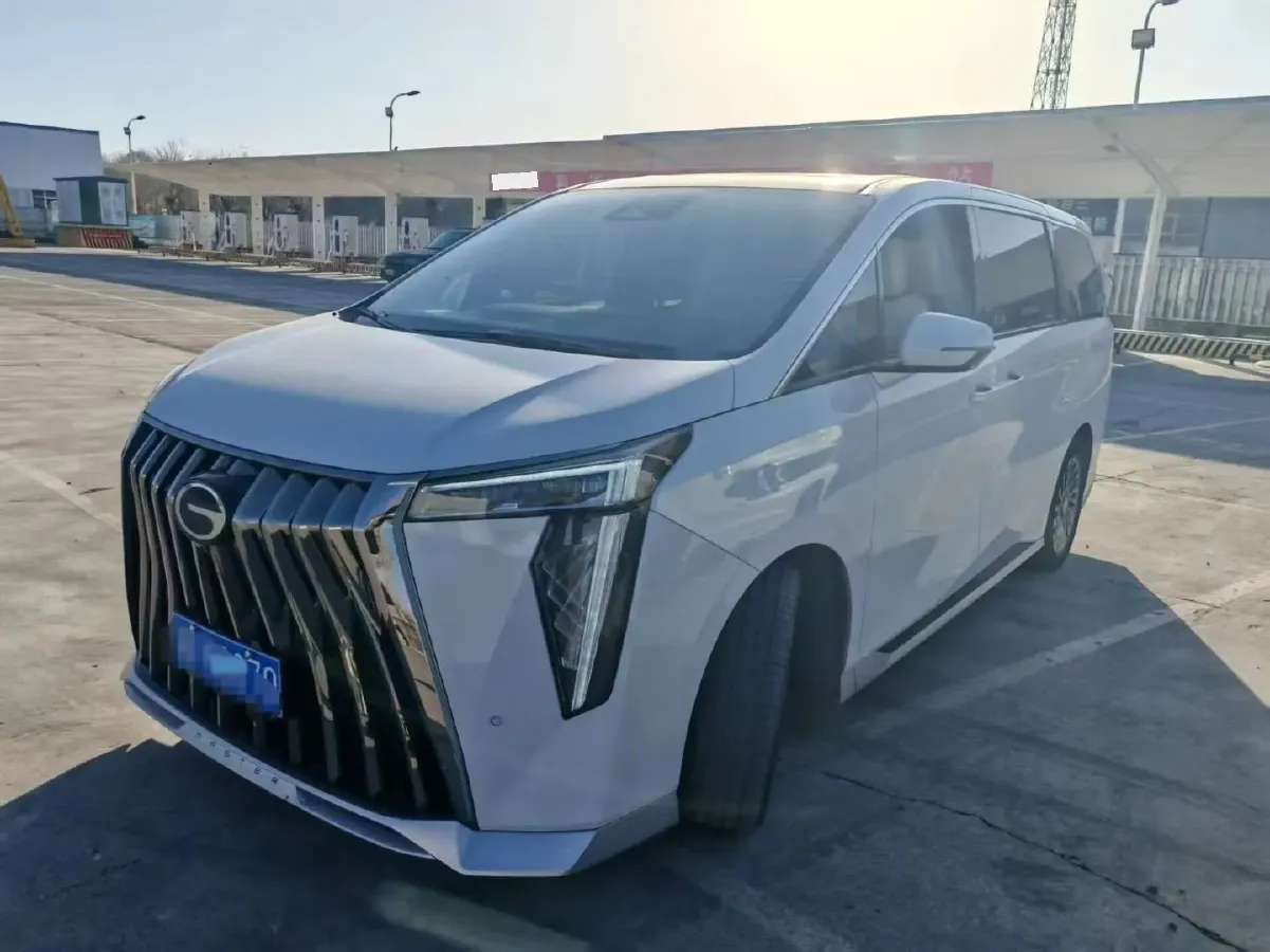 2023 GAC Trumpchi M8 2.0T 252HP L4 8AT,autocango,china used car exporter,china ev exporter,chinese used car exporter,chinese used ev exporter