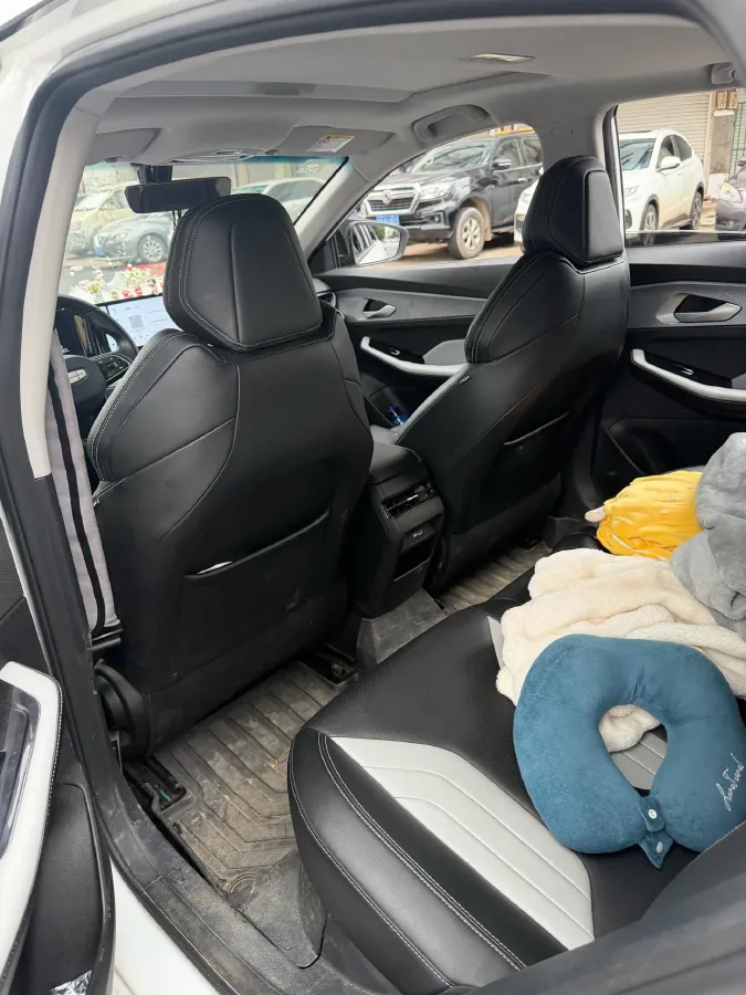 2024 Geely Binray 1.5T 181HP L4 7DCT,autocango,china used car exporter,china ev exporter,chinese used car exporter,chinese used ev exporter