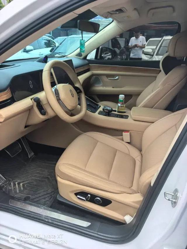 2024 AITO AITO M5 1.5T 152HP L4 REEV 42KWH,autocango,china used car exporter,china ev exporter,chinese used car exporter,chinese used ev exporter