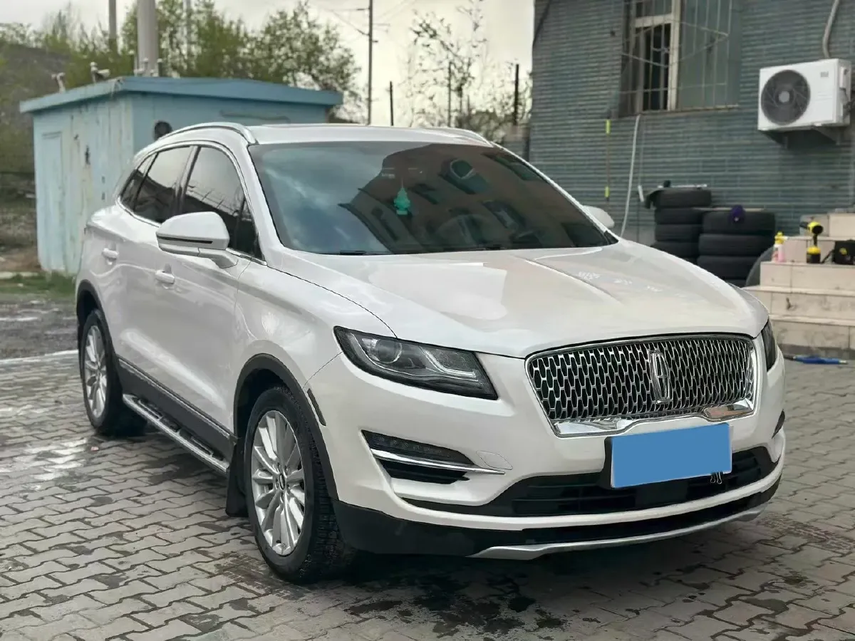 2019 Lincoln MKC 2.0T 203HP L4 6AT,autocango,china used car exporter,china ev exporter,chinese used car exporter,chinese used ev exporter