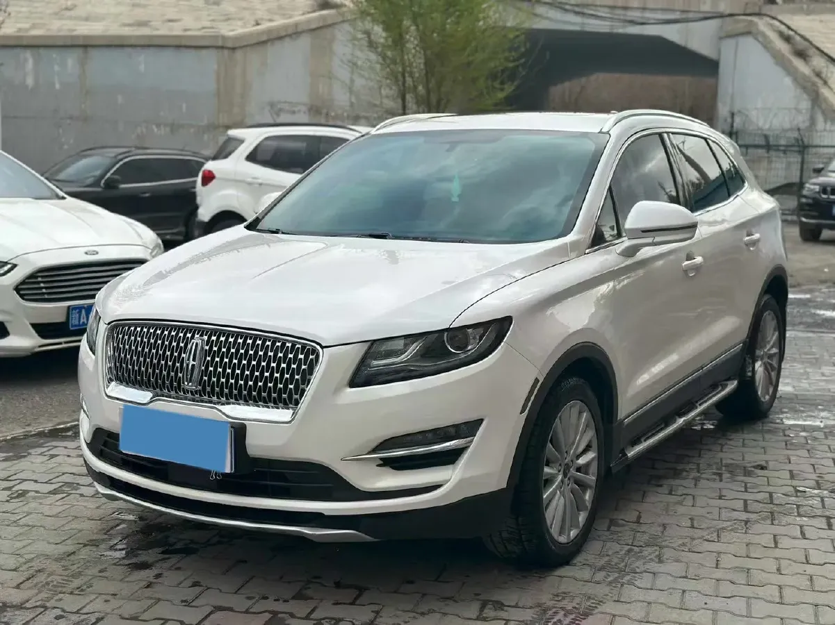 2019 Lincoln MKC 2.0T 203HP L4 6AT,autocango,china used car exporter,china ev exporter,chinese used car exporter,chinese used ev exporter