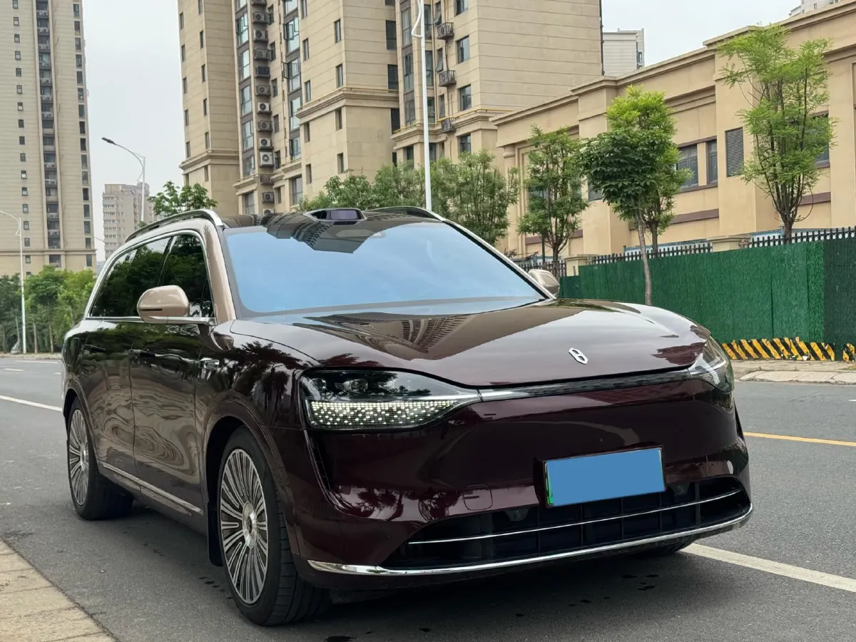 2025 AITO AITO M9 REEV 160HP REEV 52KWH,autocango,china used car exporter,china ev exporter,chinese used car exporter,chinese used ev exporter