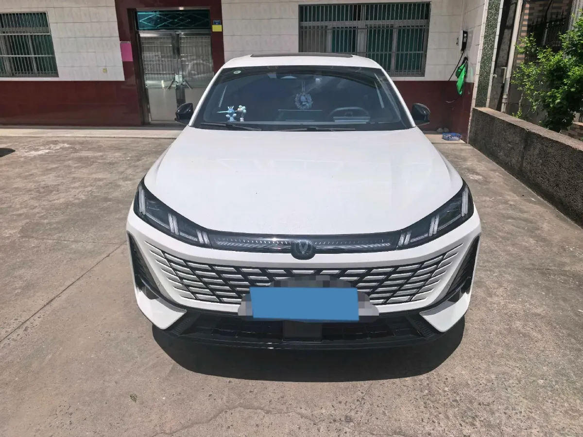 2026 ChangAn Eado 1.5T 192HP L4 7DCT,autocango,china used car exporter,china ev exporter,chinese used car exporter,chinese used ev exporter