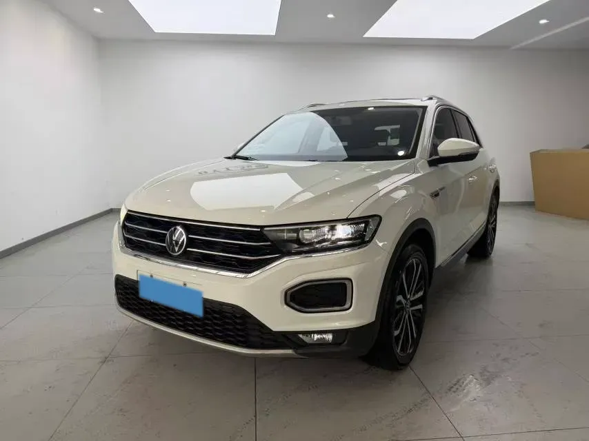 2021 Volkswagen T-Roc 1.4T 150HP L4 7DCT,autocango,china used car exporter,china ev exporter,chinese used car exporter,chinese used ev exporter