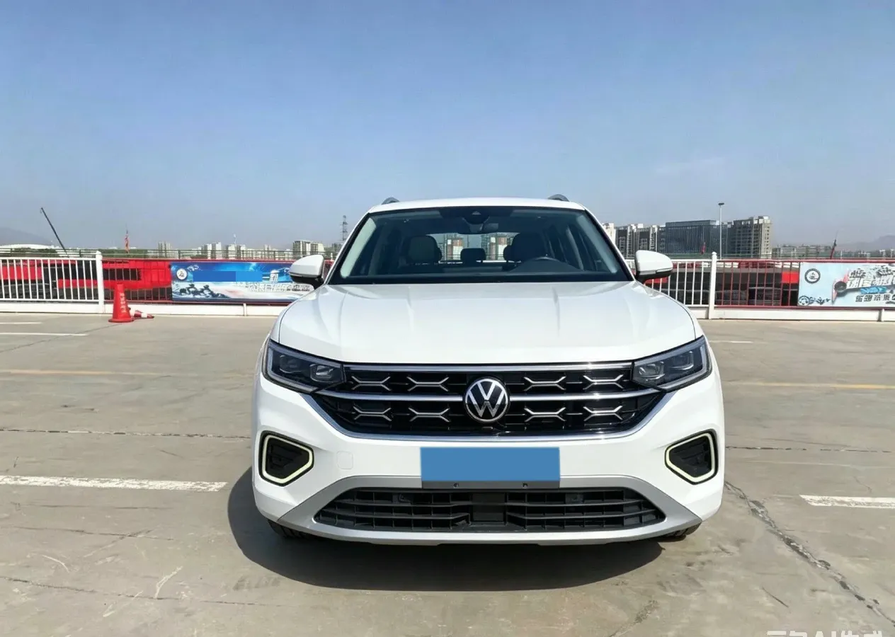 2023 Volkswagen Tayron 2.0T 186HP L4 7DCT,autocango,china used car exporter,china ev exporter,chinese used car exporter,chinese used ev exporter