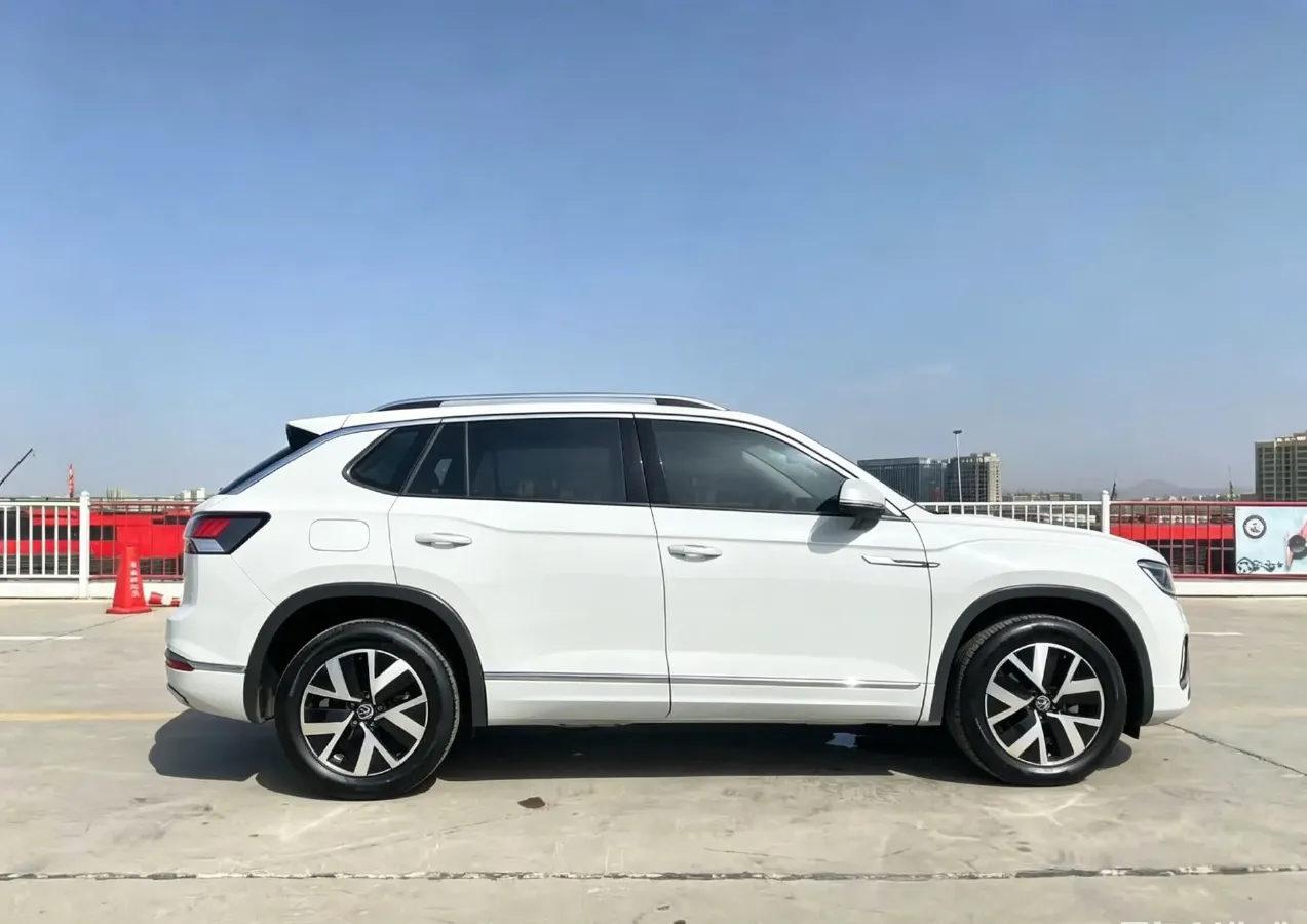 2023 Volkswagen Tayron 2.0T 186HP L4 7DCT,autocango,china used car exporter,china ev exporter,chinese used car exporter,chinese used ev exporter