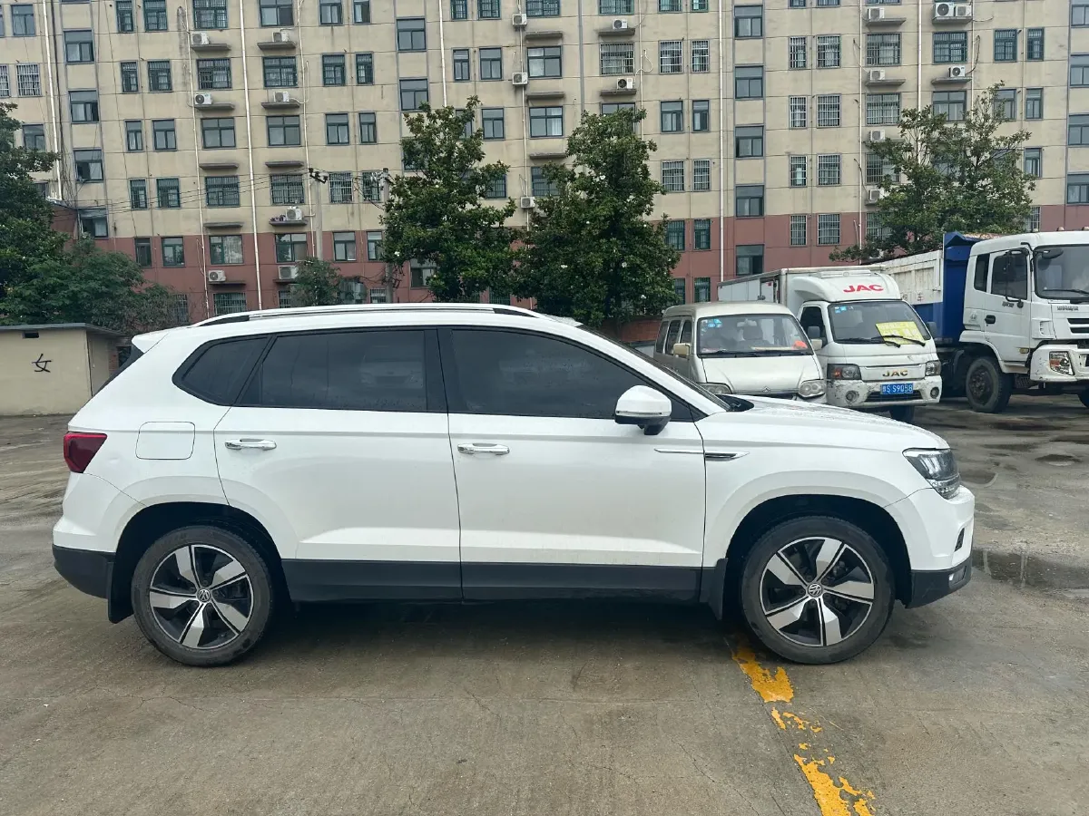 2021 Volkswagen Tharu 1.4T 150HP L4 7DCT,autocango,china used car exporter,china ev exporter,chinese used car exporter,chinese used ev exporter