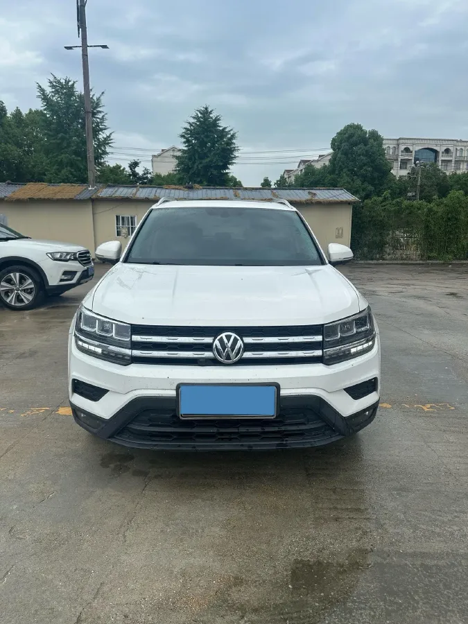2021 Volkswagen Tharu 1.4T 150HP L4 7DCT,autocango,china used car exporter,china ev exporter,chinese used car exporter,chinese used ev exporter