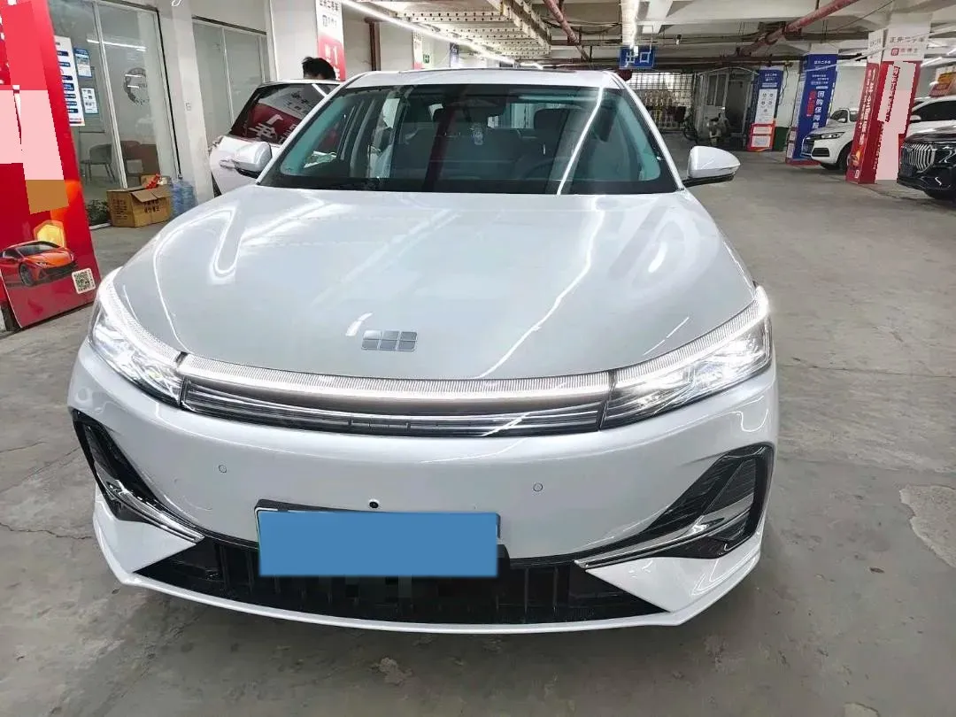 2025 Geely Galaxy A7 1.5L 112HP L4 1DHT PHEV,autocango,china used car exporter,china ev exporter,chinese used car exporter,chinese used ev exporter