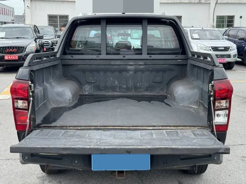 2019 Isuzu D-MAX 3.0T 177HP L4 6AT,autocango,china used car exporter,china ev exporter,chinese used car exporter,chinese used ev exporter