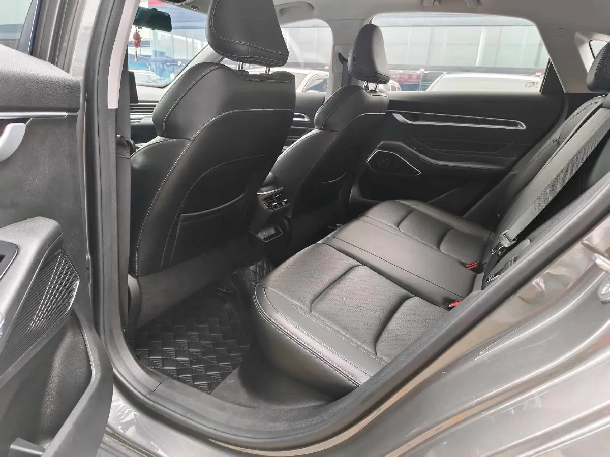 2023 Geely Emgrand 1.5L 127HP L4 CVT,autocango,china used car exporter,china ev exporter,chinese used car exporter,chinese used ev exporter