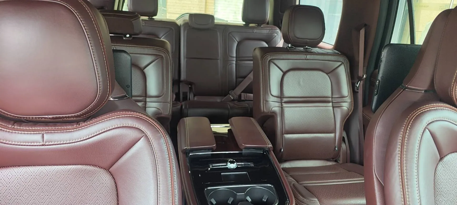 2019 Lincoln Navigator 3.5T 388HP V6 10AT,autocango,china used car exporter,china ev exporter,chinese used car exporter,chinese used ev exporter