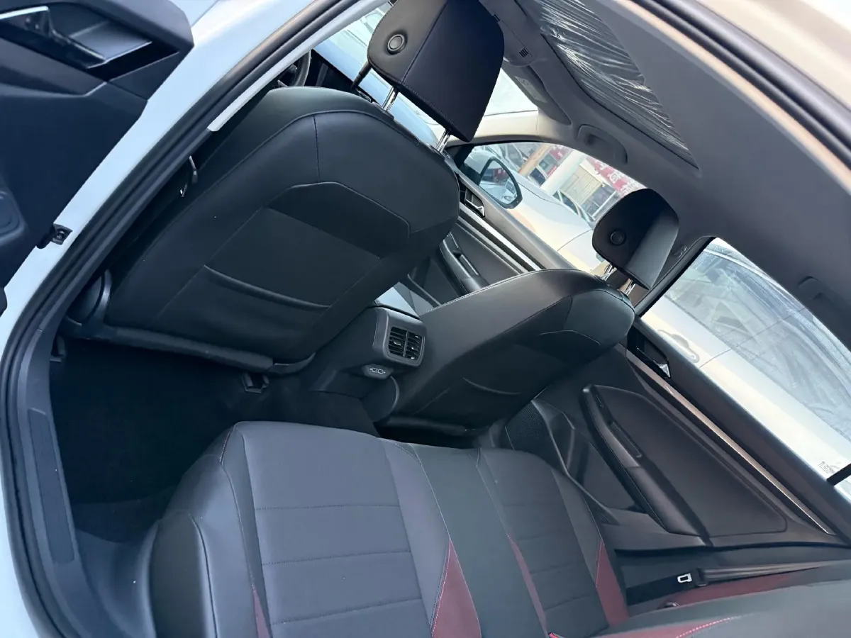 2021 Volkswagen Bora 1.5L 113HP L4 6AT,autocango,china used car exporter,china ev exporter,chinese used car exporter,chinese used ev exporter