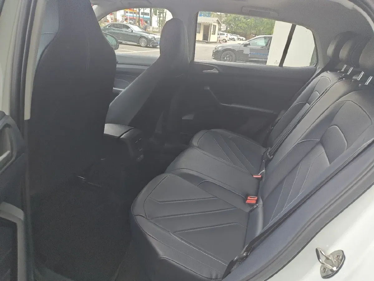 2025 Volkswagen Tharu 1.5T 160HP L4 7DCT,autocango,china used car exporter,china ev exporter,chinese used car exporter,chinese used ev exporter