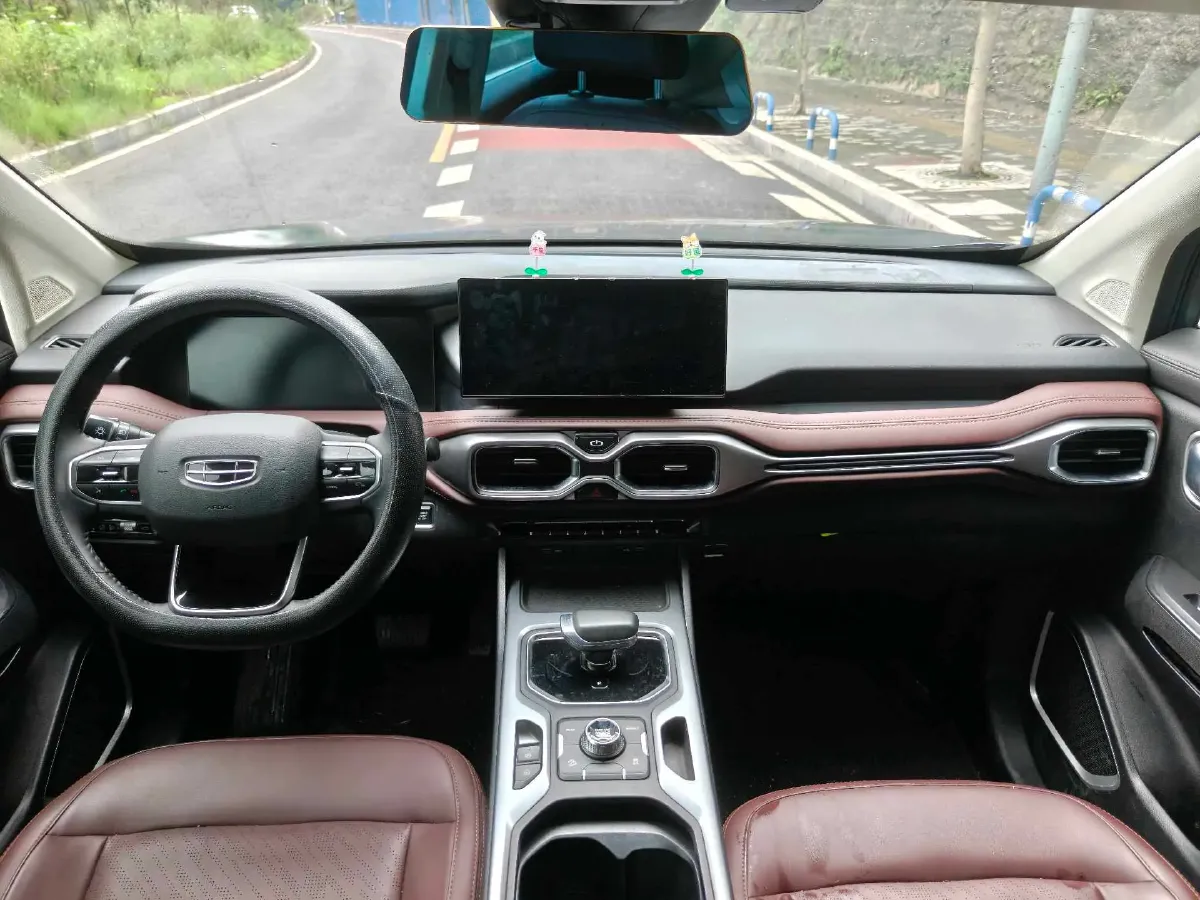 2022 Geely Okavango 1.8T 184HP L4 7DCT,autocango,china used car exporter,china ev exporter,chinese used car exporter,chinese used ev exporter