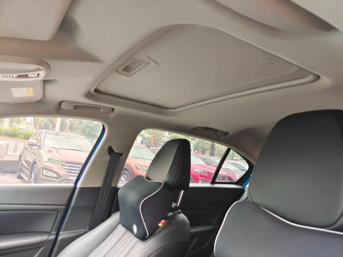 2019 Peugeot 408 1.6T 170HP L4 6AT,autocango,china used car exporter,china ev exporter,chinese used car exporter,chinese used ev exporter