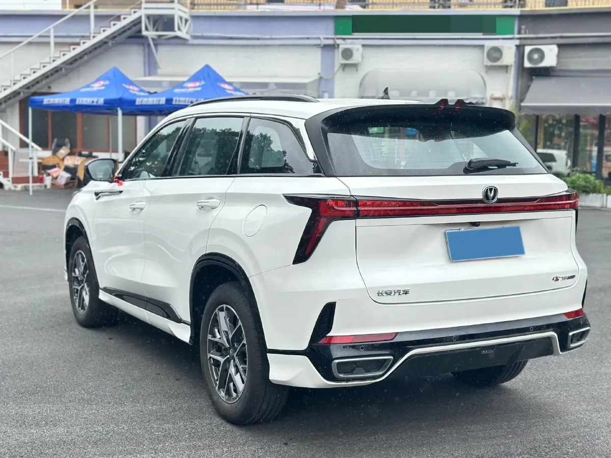 2024 ChangAn CS75 Plus 1.5T 188HP L4 8AT,autocango,china used car exporter,china ev exporter,chinese used car exporter,chinese used ev exporter