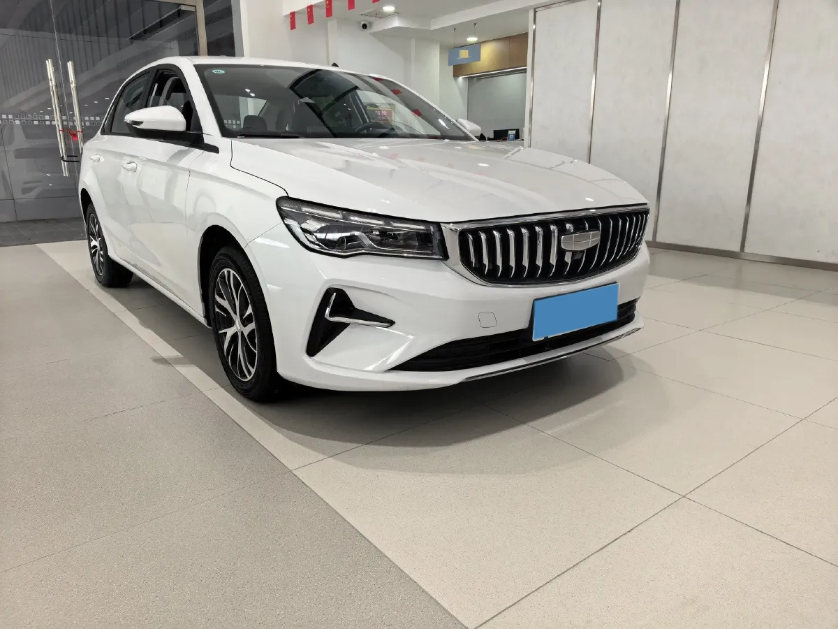 2025 Geely Emgrand 1.5L 127HP L4 CVT,autocango,china used car exporter,china ev exporter,chinese used car exporter,chinese used ev exporter