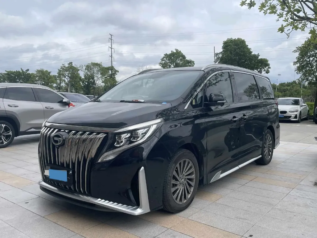 2021 GAC Trumpchi M8 2.0T 252HP L4 8AT,autocango,china used car exporter,china ev exporter,chinese used car exporter,chinese used ev exporter